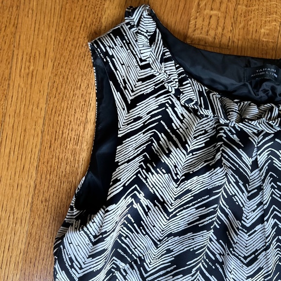 ARTHUR LEVINE BLACK & WHITE DRESS - Picture 4 of 6